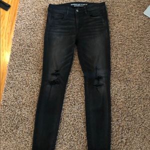 American Eagle high rise distressed jegging